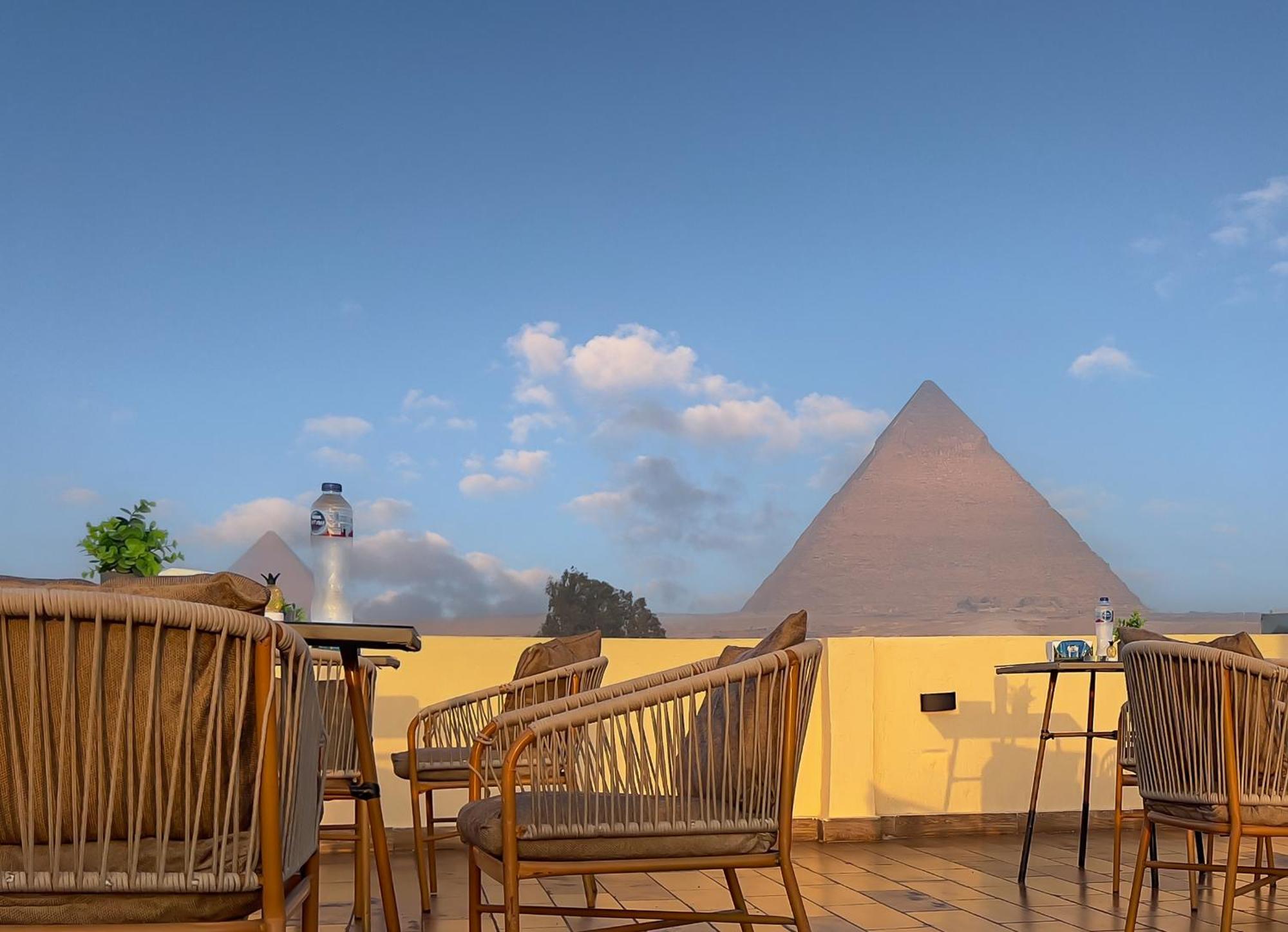 Pyramids Vista Inn Kafrat al Jabal Luaran gambar
