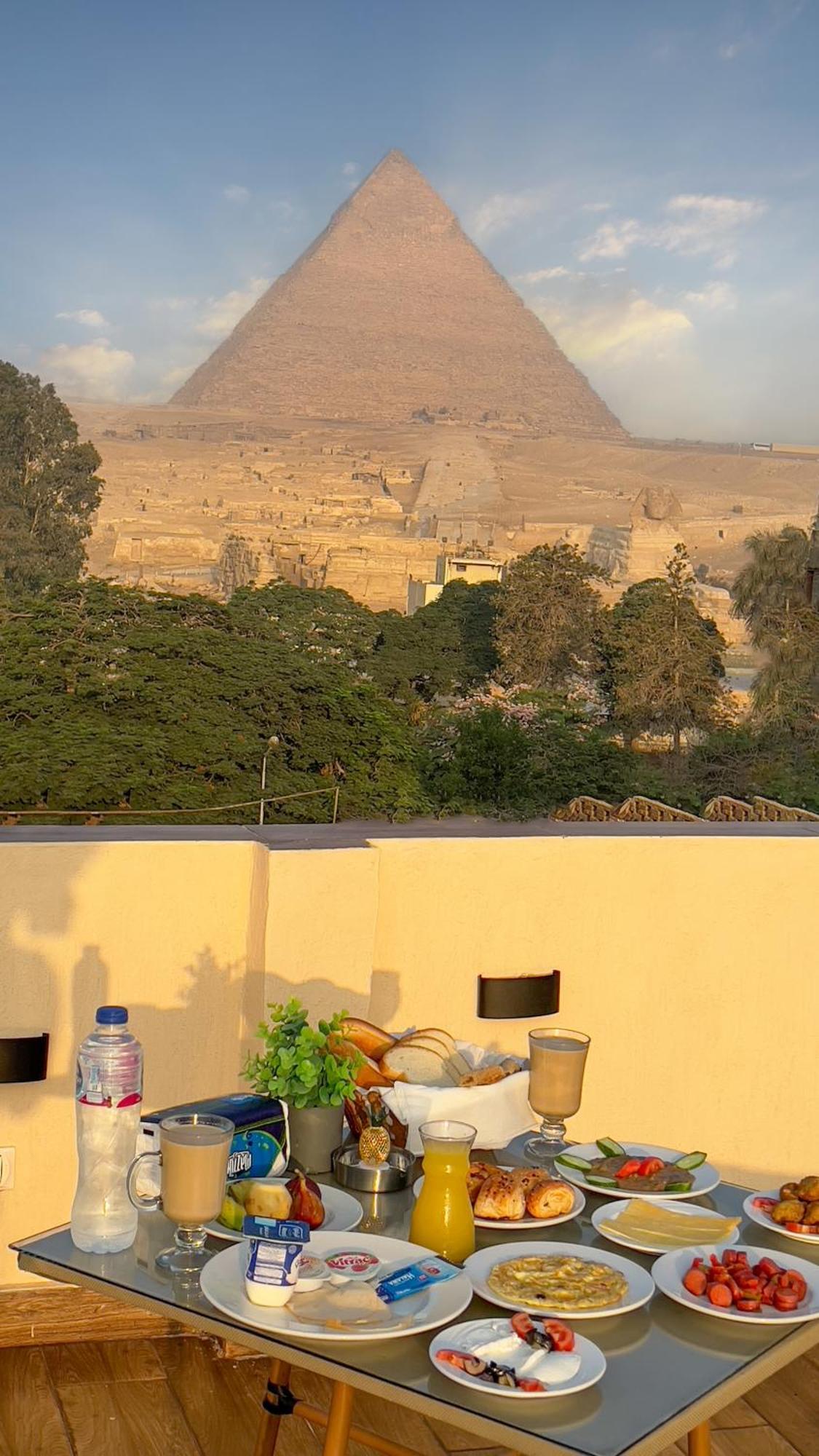 Pyramids Vista Inn Kafrat al Jabal Luaran gambar